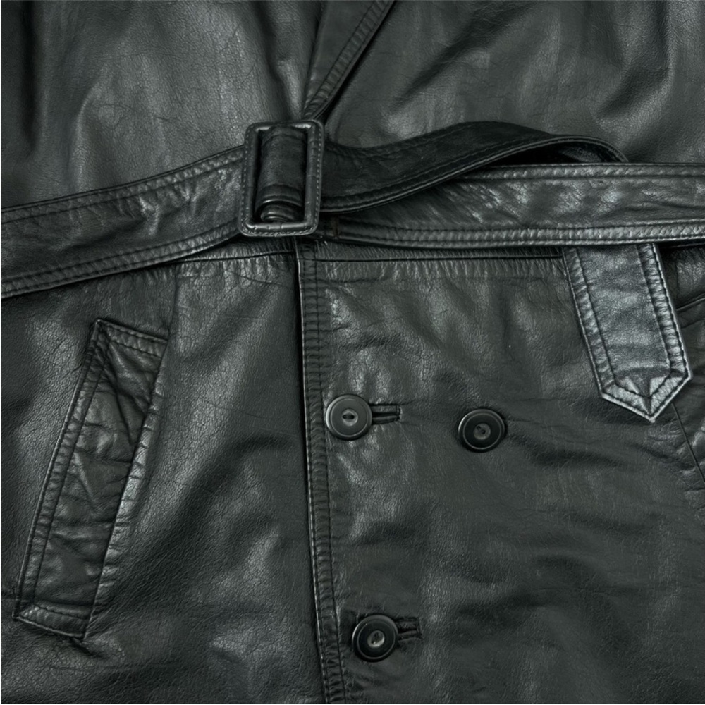 Vintage Black Leather Coat - Picture 4 of 16